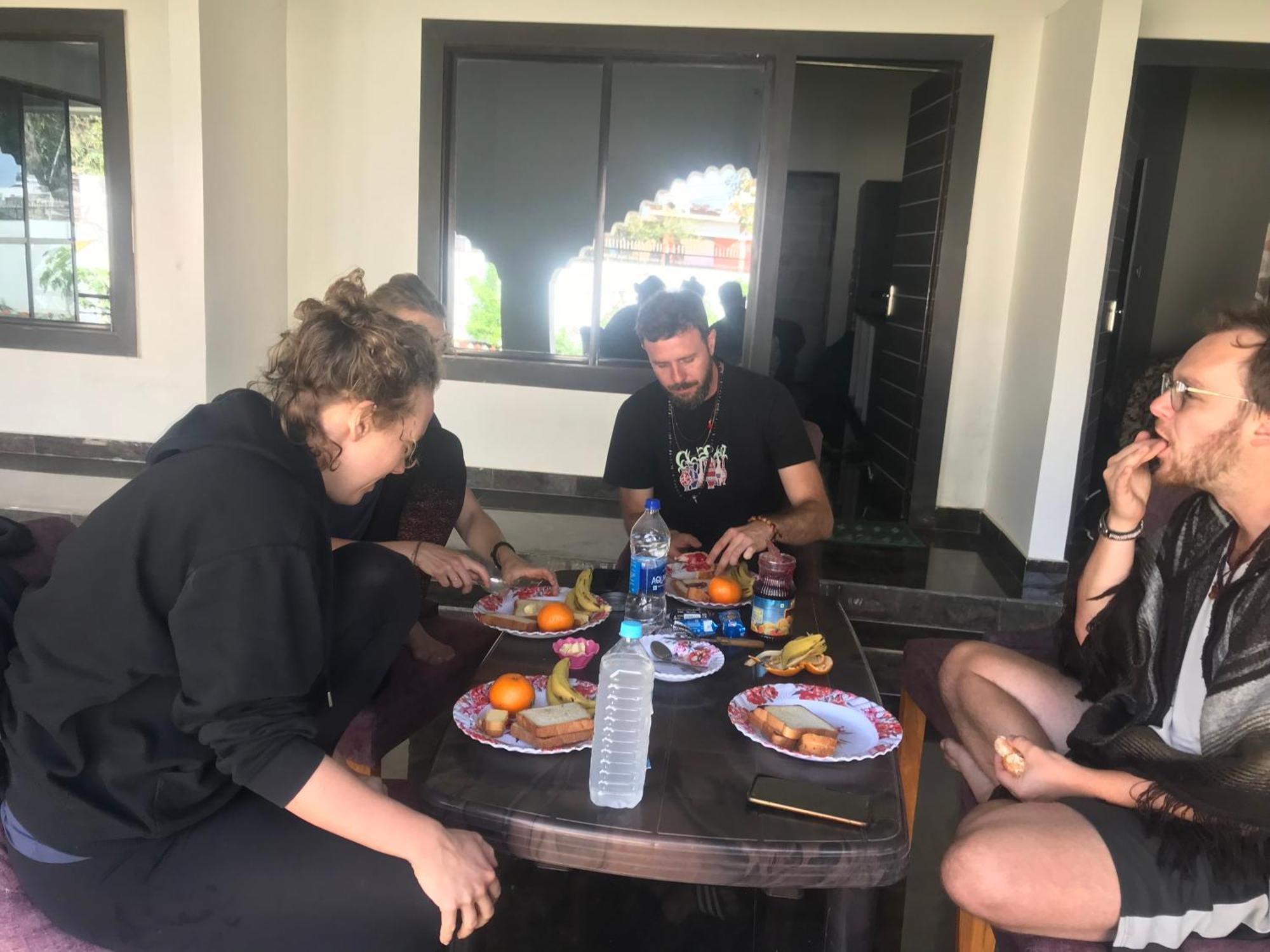 La Calma Homestay Khajurāho Exterior foto